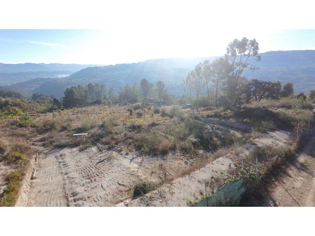Terreno com Projeto Aprovado Vista Serra da Aboboreira e Marão-35