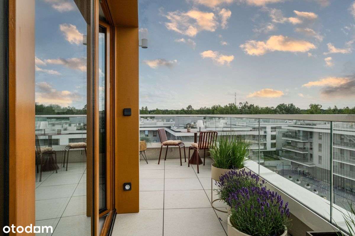 Apartament z tarasem na dachu i jacuzzi-13