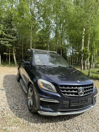 Mercedes-Benz ML 63 AMG 4Matic AMG SPEEDSHIFT 7G-TRONIC AMG Performance Package - 11