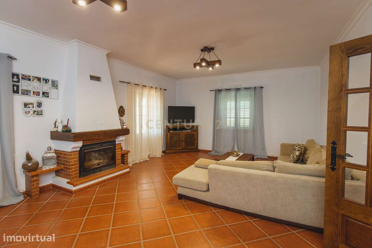 Moradia Térrea T4+1-27