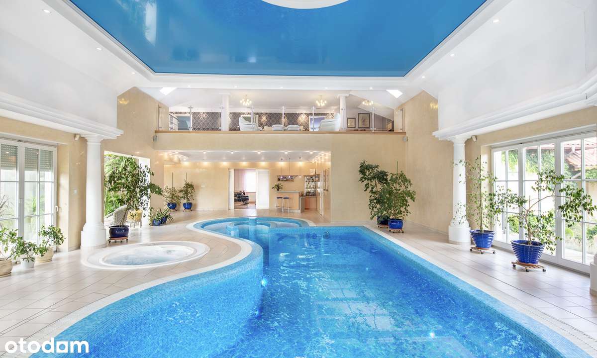 Dworek | Strefa SPA z basenem i kortem | 2,94 ha-2