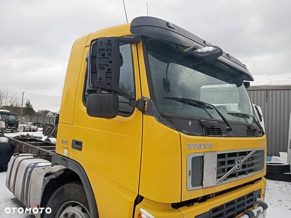 VOLVO FM13 NISKA KABINA DZIENNA 2008 EURO 5 - 3