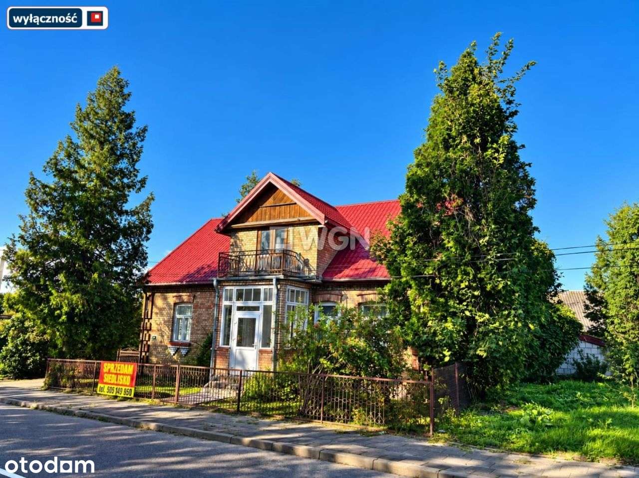 Dom na sprzedaż, 8 pokoi, 269 m², Janów
