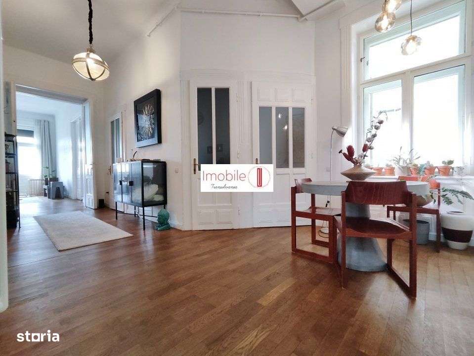 Apartament 2 camere Ultracentral | Palatul Sebestyen | str Universitat - Imagine principală: 5/12