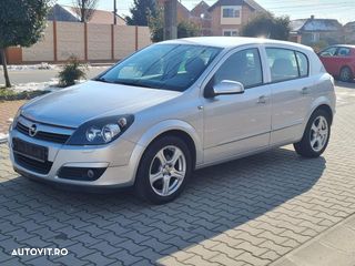 Opel Astra 1.6i Enjoy