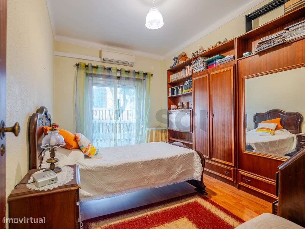 Apartamento T4 no Montijo-19