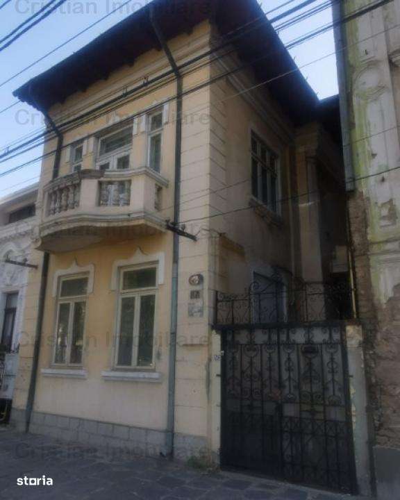 VILA D+P+E+M, zona ULTRACENTRALA, - Imagine principală: 3/8