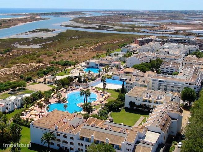 T2 , Golden Club Cabanas.-28