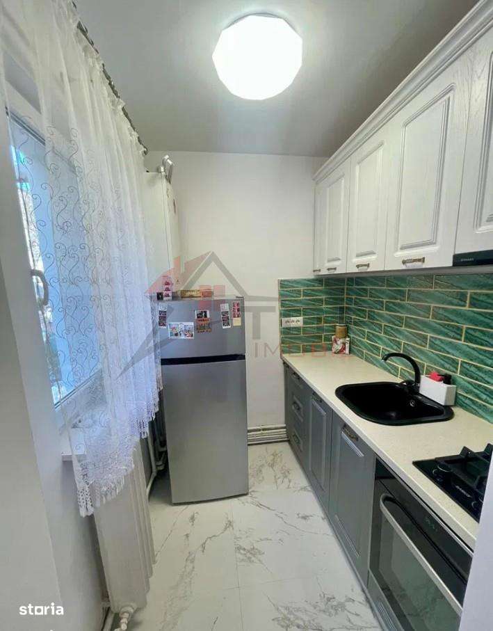 Vanzare apartament 2 camere renovat mobilat si utilat - Tatarasi - Imagine principală: 4/10
