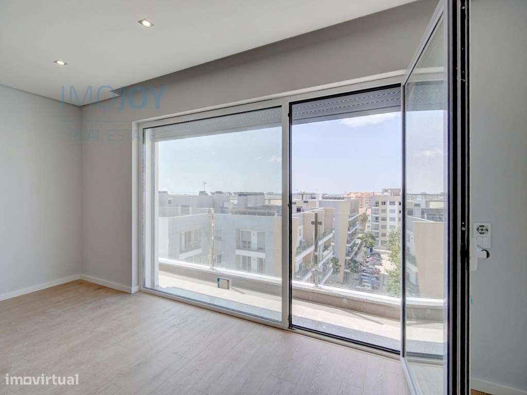 Apartamento T3 na Quinta das Marianas, Parede - Grande imagem: 2/72