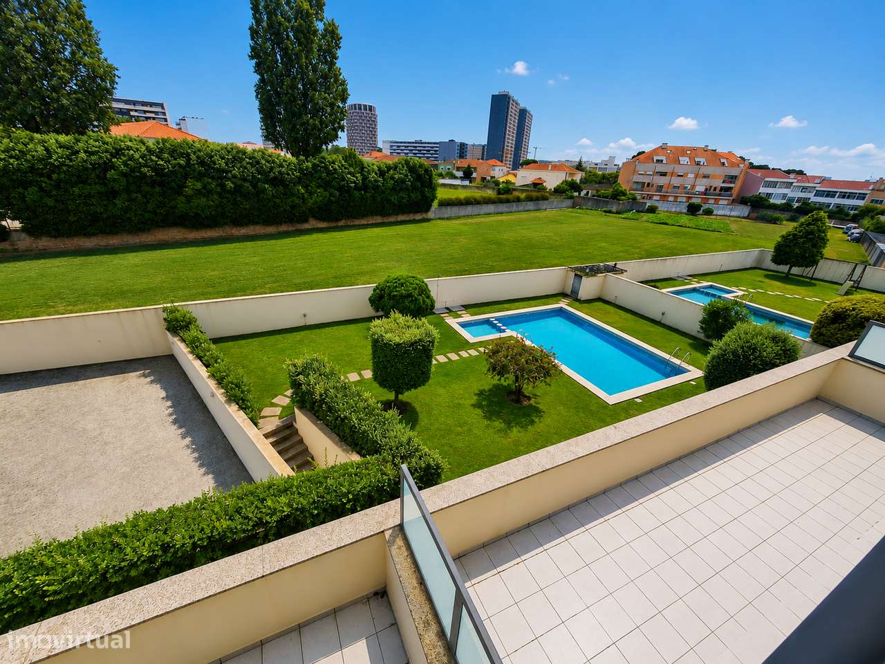 Magnifico T3 em condomínio com piscina no coração de Leça da Palm-5