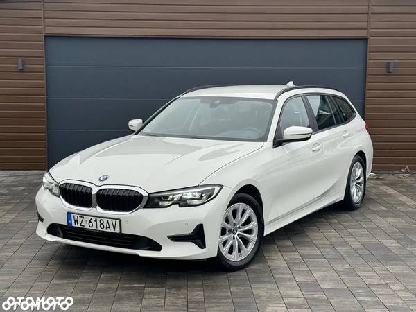 BMW Seria 3 318i Business Edition - 4