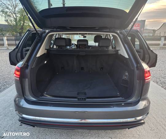 Volkswagen Touareg 3.0 V6 TDI 4Motion DPF Automatik - 15