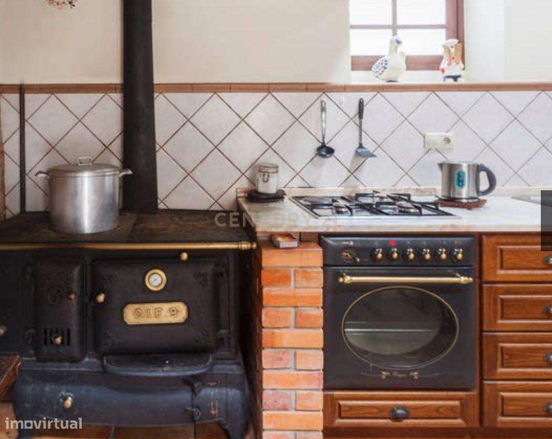 Encantadora Casa de Hóspedes em Aveiro com Jardim e Terraço - Grande imagem: 4/24