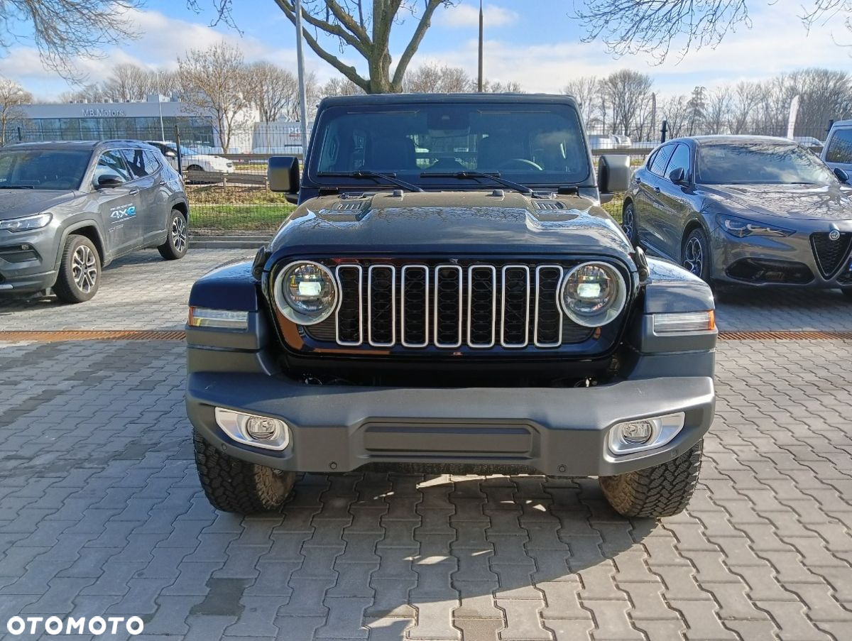 Jeep Wrangler - 3