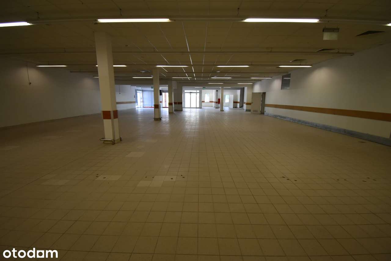 OBIEKT HANDLOWO - USŁUGOWY 1340m2 BOLESŁAWIEC-3
