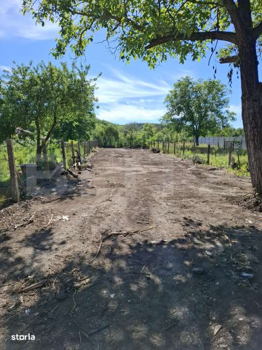 Casa modesta, demolabila, in Podari cu teren de 822 mp - Imagine principală: 4/5