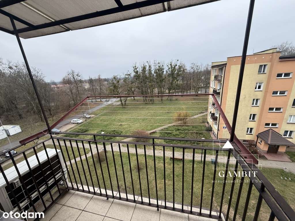 3 pokoje do zamieszkania w spokojnym otoczeniu-13