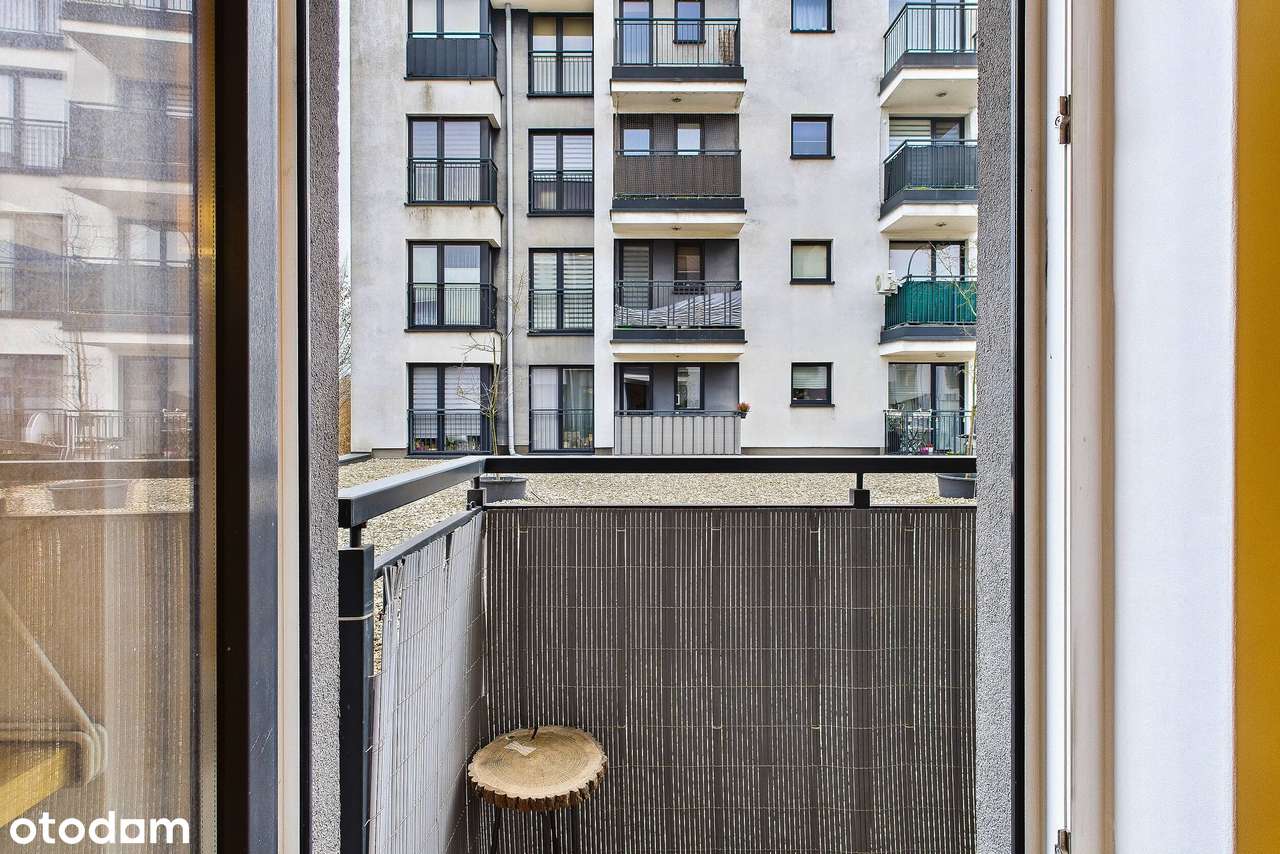 2 pokoje-balkon-blisko SKM-gotowe do zamieszkania-CISZA-13