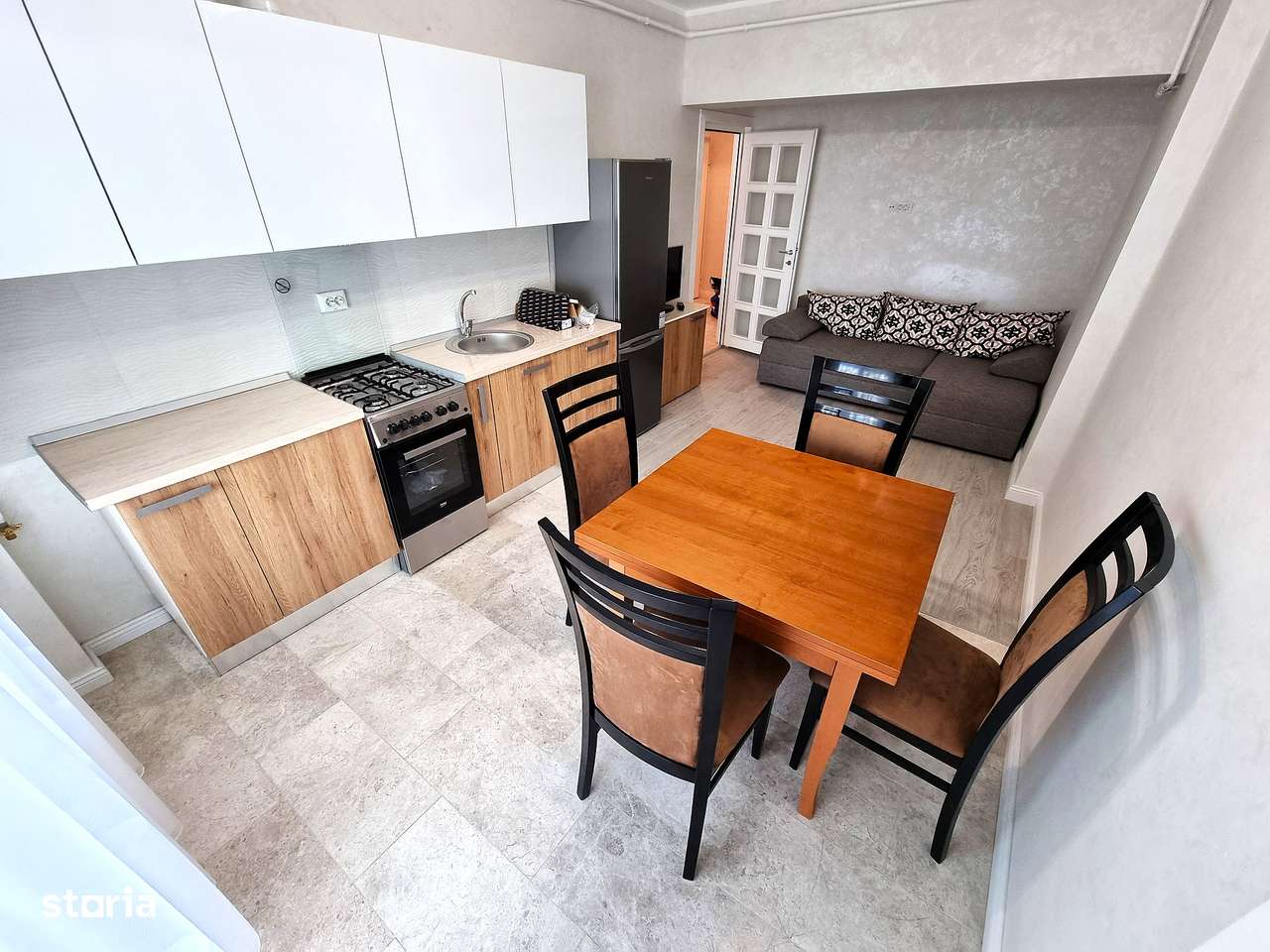 Apartamemt 2Cam Etaj 1 OpenSpace Royal Town 48MP - Imagine principală: 3/8