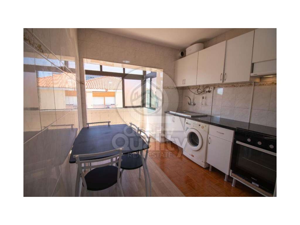 T2 BARREIRO - 15 MIN TERMINAL FLUVIAL - Grande imagem: 1/26