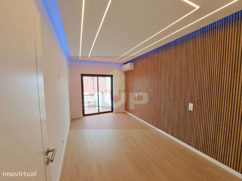 T3, frente Mar em Quarteira - Grande imagem: 4/10