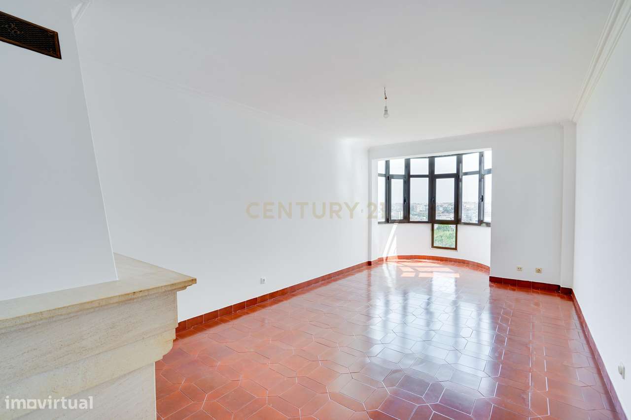 Entre o Tejo, o Mar e o Cristo Rei… há uma vista que o vai conquistar-21
