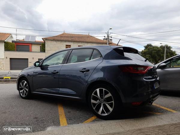 Renault Mégane ENERGY dCi 130 GT LINE - 4