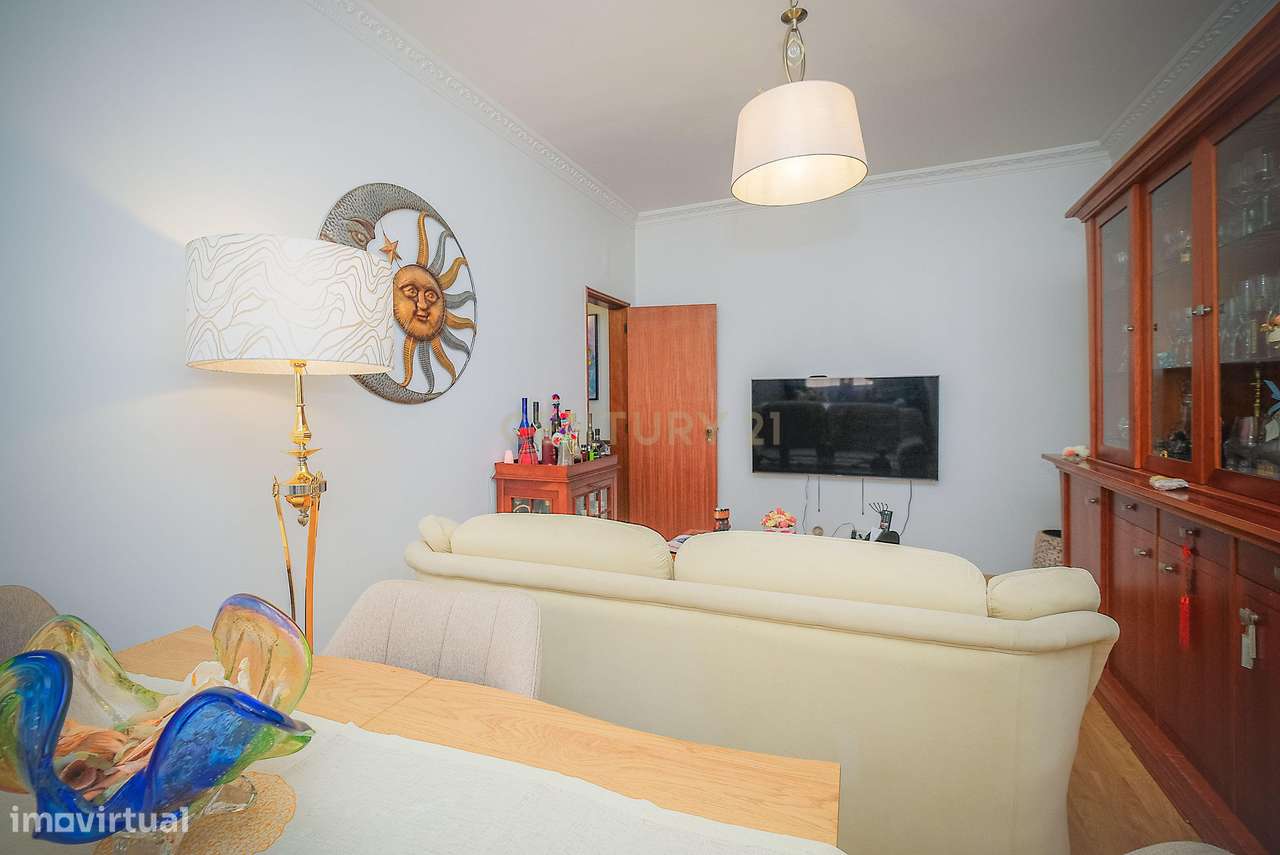 Apartamento T3 em Amora, Seixal - Vista para o Rio-13