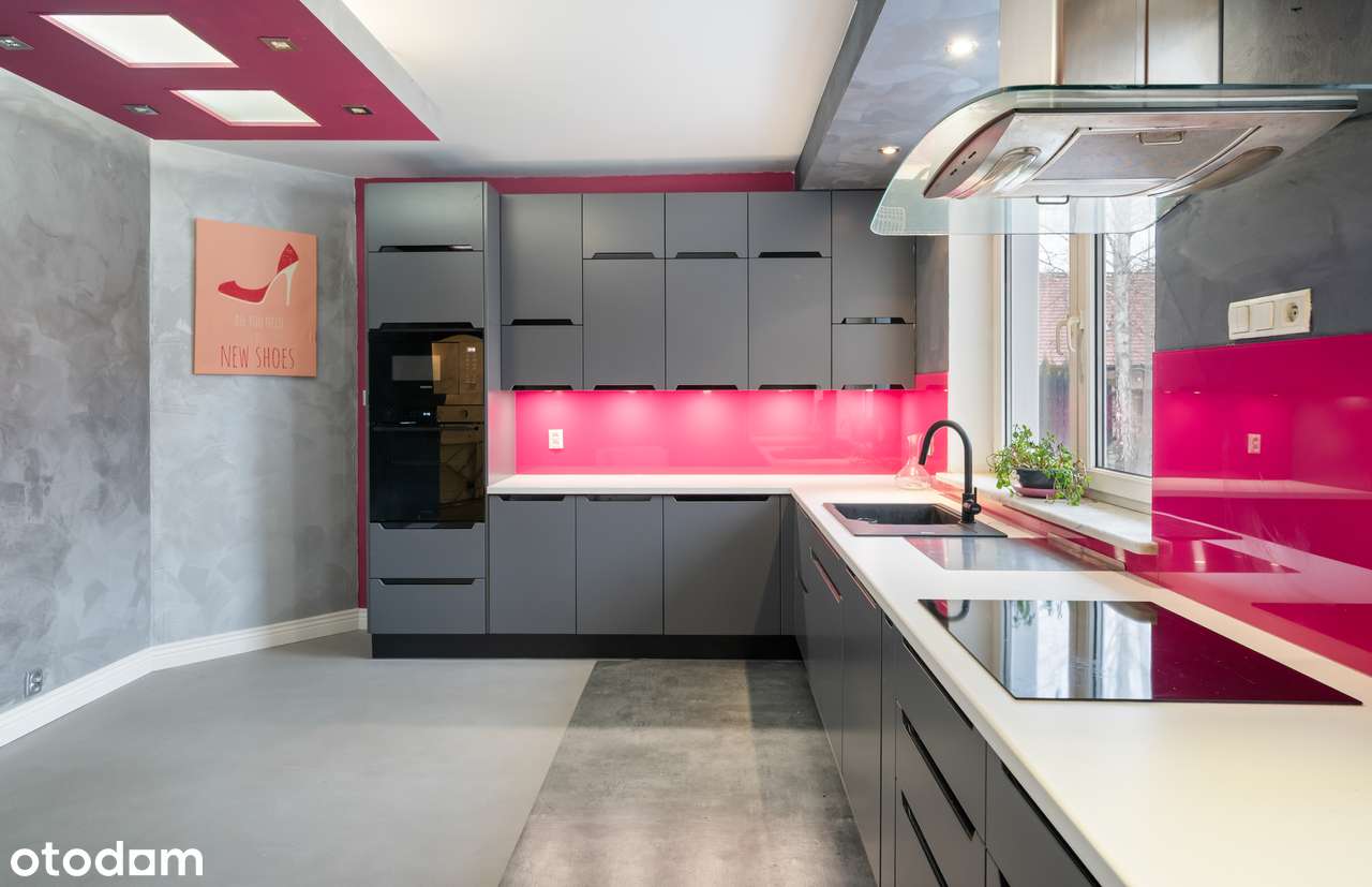 Podlesie (ta część bez smogu) - dom 320 m2 z działką 1400 m2 i basenem-5