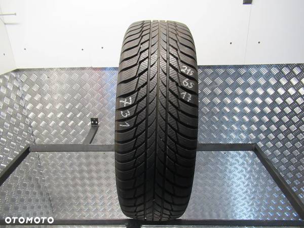 1x Bridgestone Blizzak Lm001 215/65/17 99H nr.731 7,7mm - 1