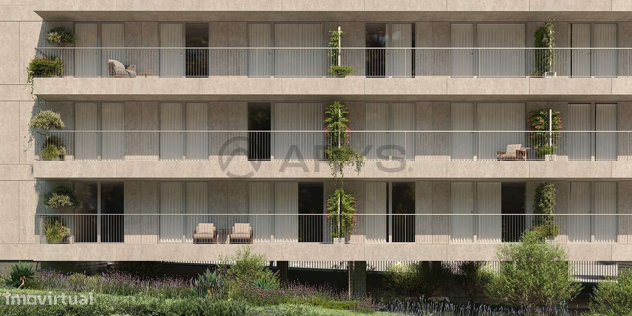 Apartamento T2 com Acabamentos de Luxo no Porto-5