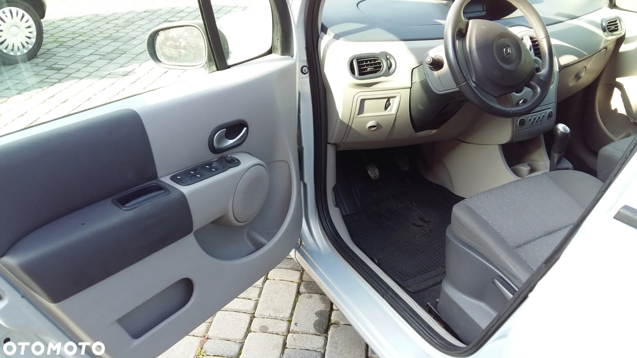 Renault Modus 1.6 Luxe Dynamique - 18