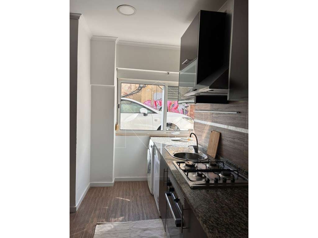 Apartamento T2 - Lisboa-7