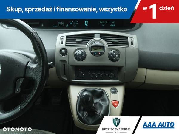 Renault Scenic - 17