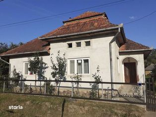 Vand casa cu gradina 4000mp la 12 km de statiunea geotermala Tasnad