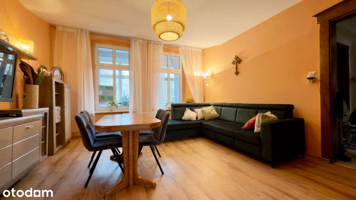 Duże M3 w centrum Bytomia - gotowe do wejścia!!-0