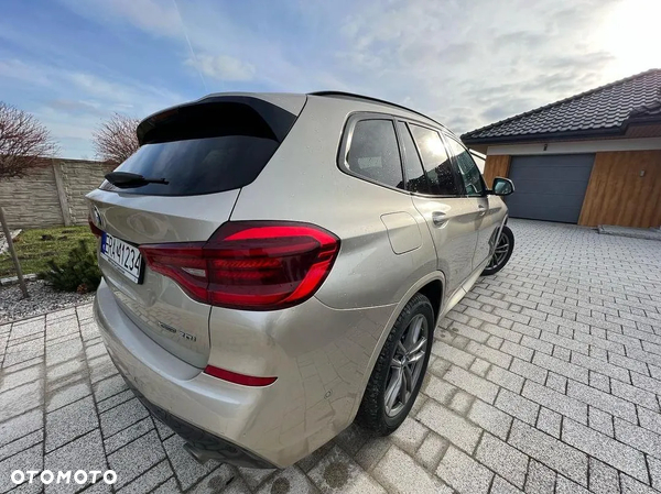 BMW X3 xDrive20i - 20