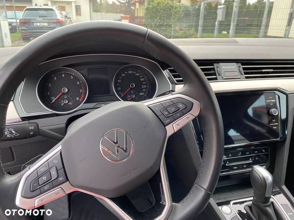 Volkswagen Passat 2.0 TSI Elegance DSG - 18