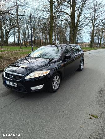 Ford Mondeo 2.0 Ambiente - 1