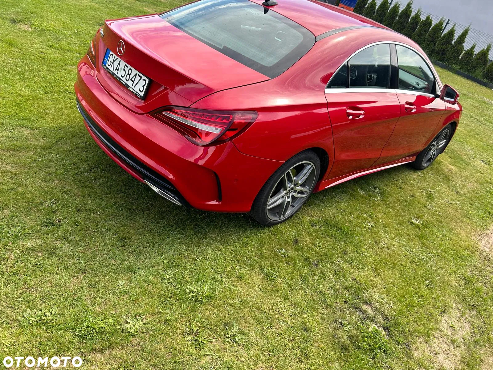 Mercedes-Benz CLA 180 7G-DCT AMG Line - 4