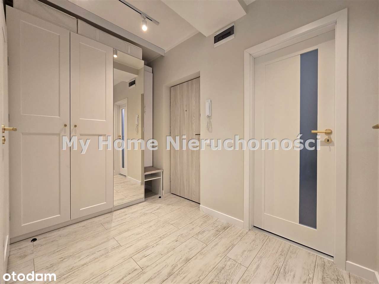 Stylowe, nowoczesne mieszkanie w centrum miasta-7