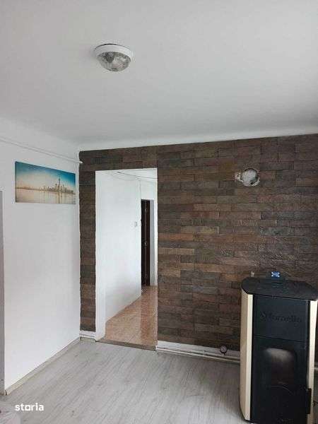 Inchiriez casa pt muncitori 30 lei pers 10 locuri max   disponibile - Imagine principală: 4/4