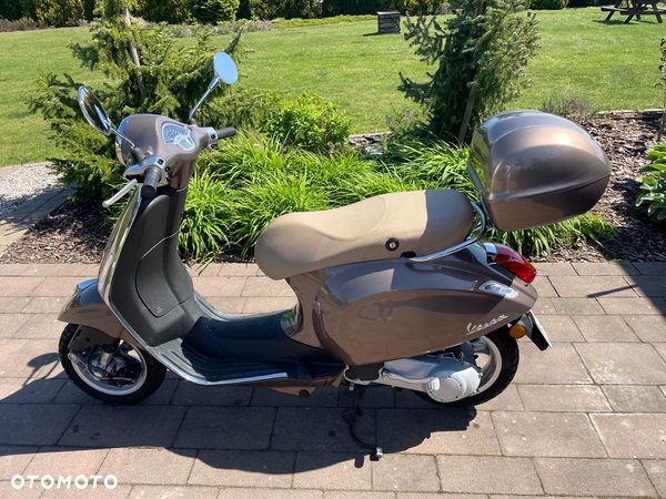 Vespa Primavera - 4