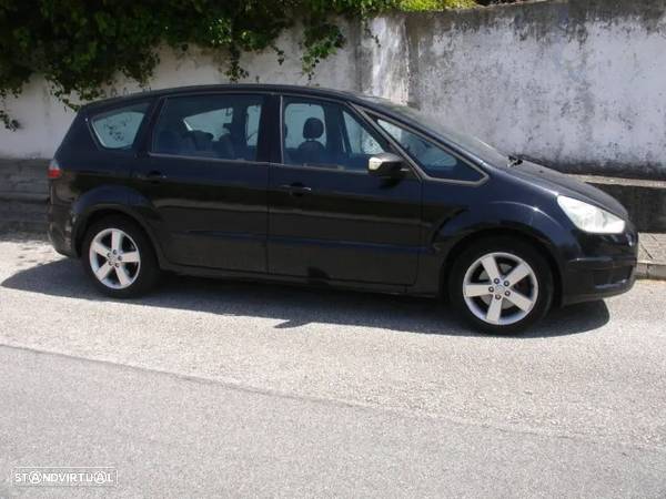 Ford S-Max 1.8 TDCi Trend 7L - 16