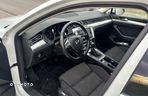 Volkswagen Passat 2.0 TDI SCR Comfortline - 8