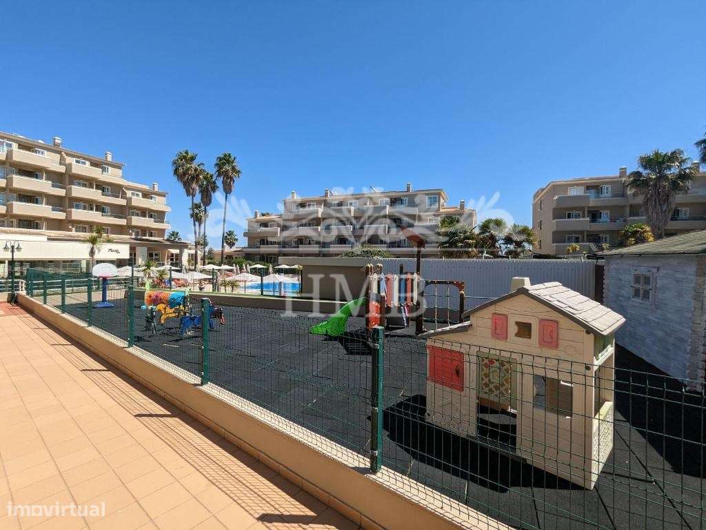 Apartamento T1+1 em Alvor, piscina e garagem-20