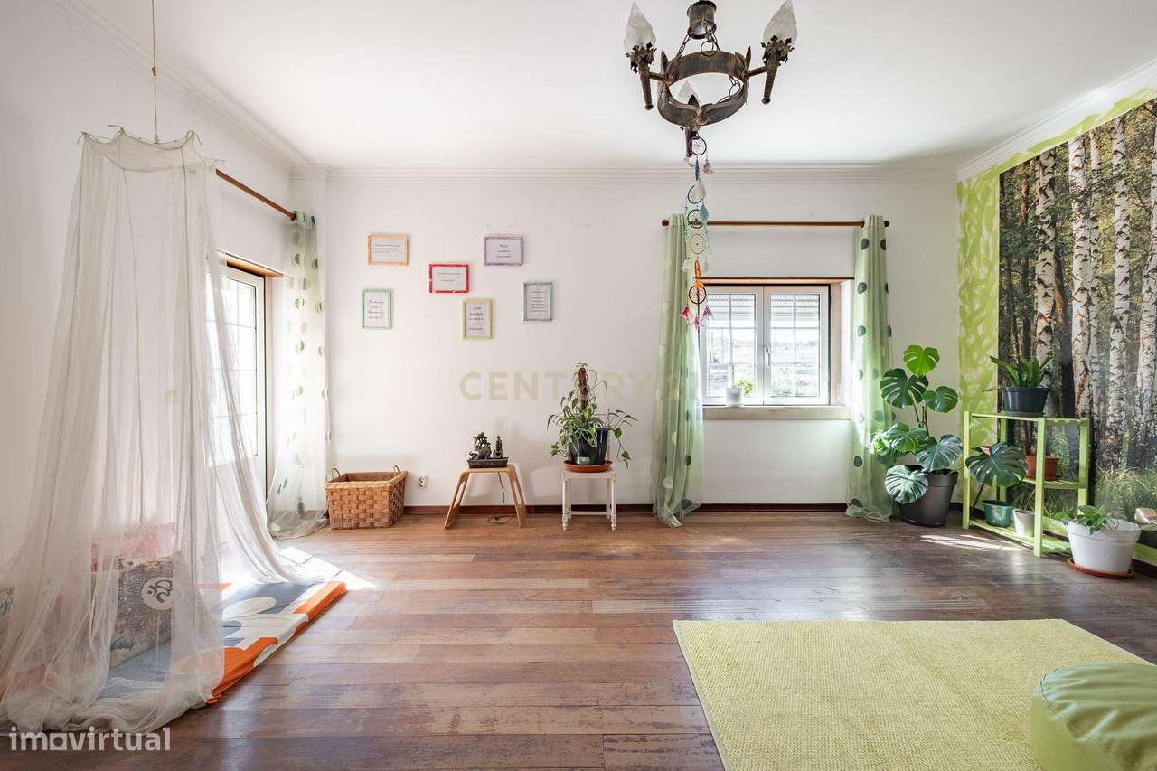 Moradia rodeada pelo campo-5