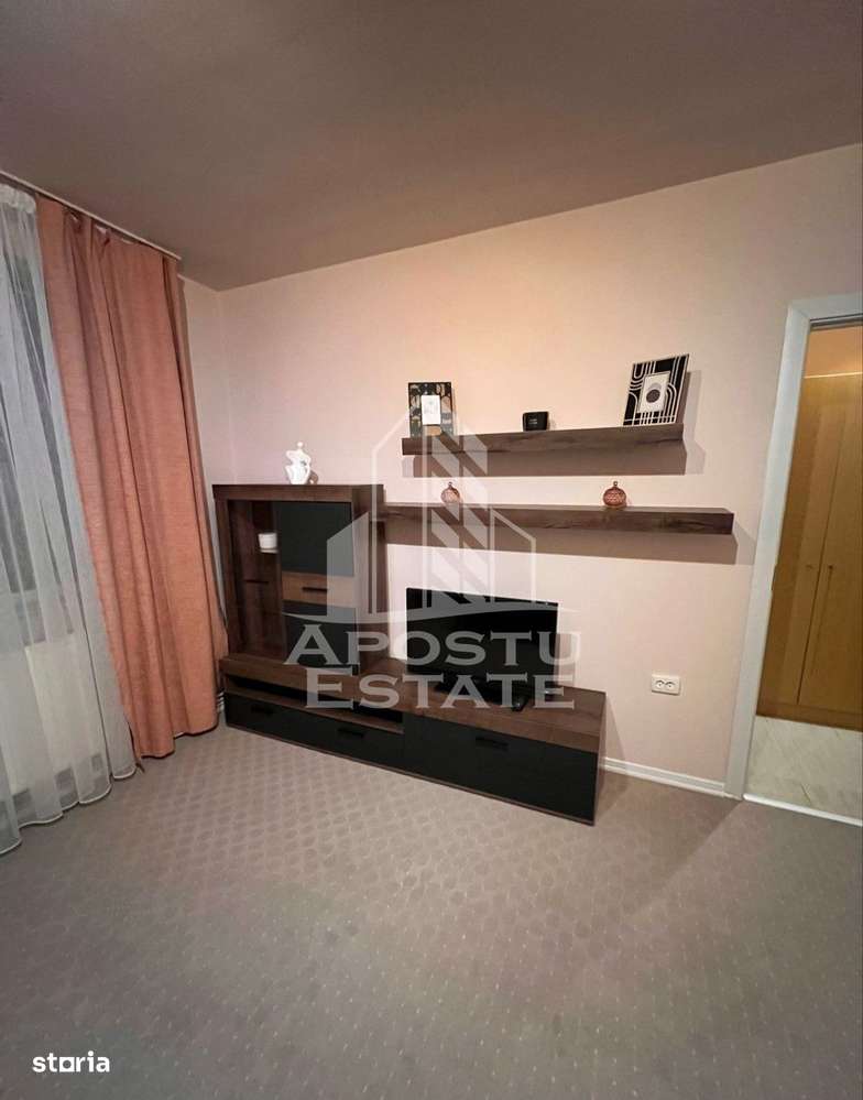 Apartament cu 2 camere, centrala proprie , Central - Imagine principală: 2/5