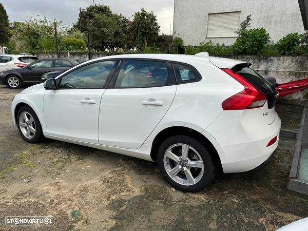 Volvo V40 1.6 D2 Eco Momentum - 5